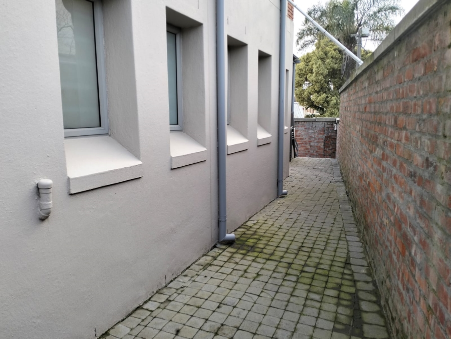 To Let commercial Property for Rent in Durbanville Western Cape